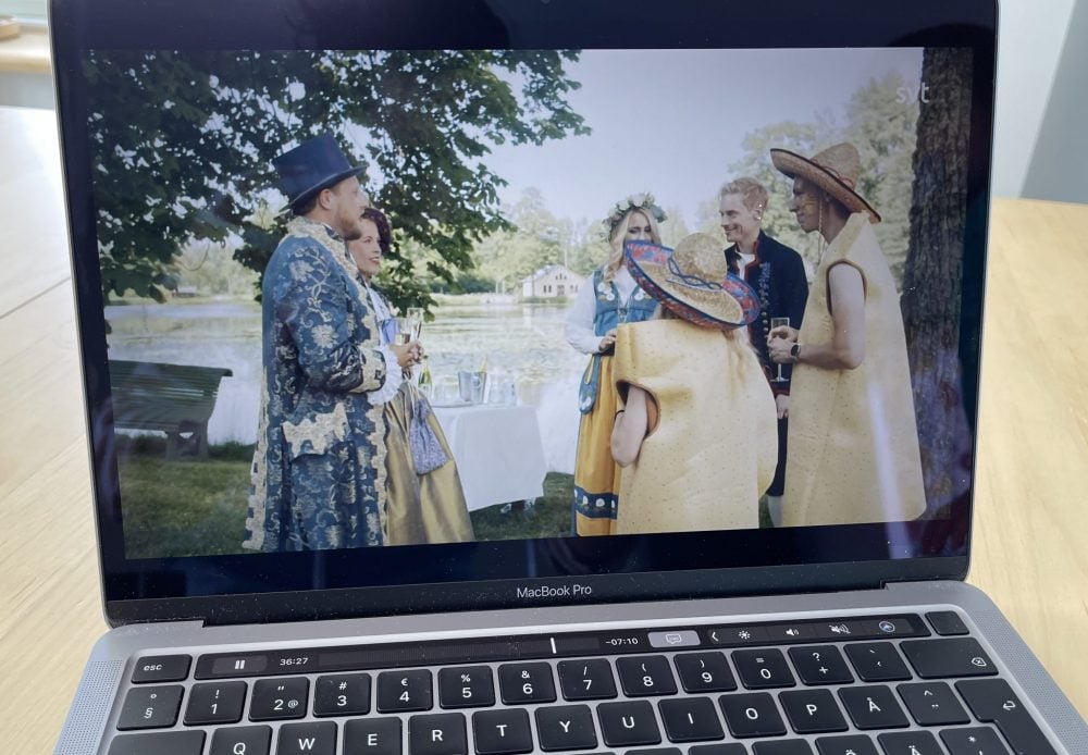 Gift Vid Första ögonkastet Louise